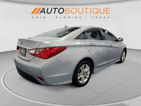 More photos of 2014 Hyundai Sonata GLS at Auto Boutique Ohio, OH