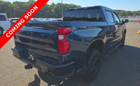 More photos of 2022 Chevrolet Silverado 1500 LTD Custom Trail Boss at Auto Boutique Ohio, OH