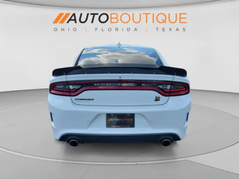 More photos of 2018 Dodge Charger R/T Scat Pack at Auto Boutique Ohio, OH