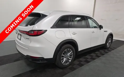 More photos of 2024 Mazda CX-90 PHEV Preferred at Auto Boutique Ohio, OH