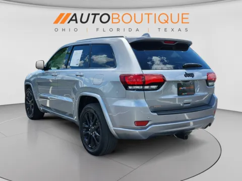 Another view of 2019 Jeep Grand Cherokee Altitude for sale in Columbus, OH at Auto Boutique Ohio