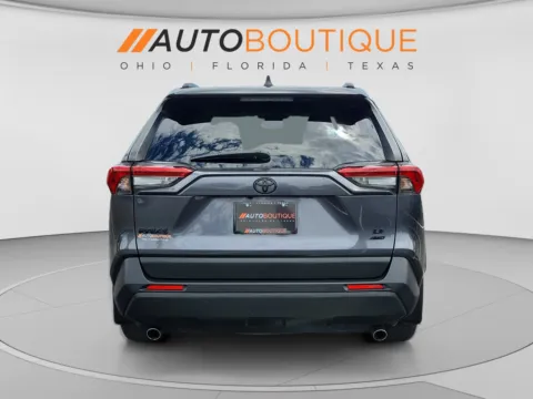 More photos of 2020 Toyota RAV4 LE at Auto Boutique Ohio, OH