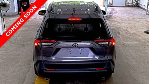 More photos of 2020 Toyota RAV4 LE at Auto Boutique Ohio, OH