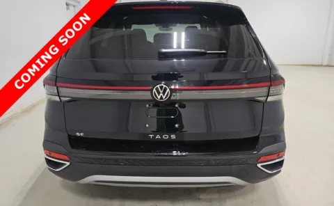 More photos of 2025 Volkswagen Taos SE at Auto Boutique Ohio, OH