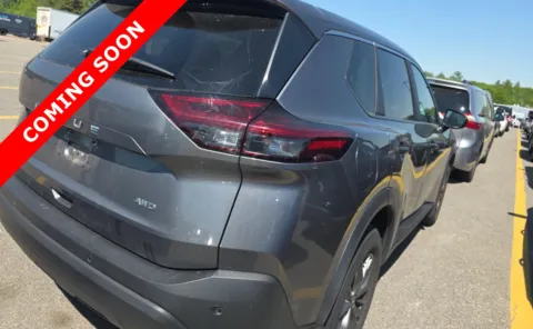 More photos of 2023 Nissan Rogue S at Auto Boutique Ohio, OH