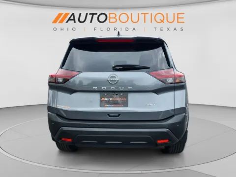 More photos of 2023 Nissan Rogue S at Auto Boutique Ohio, OH