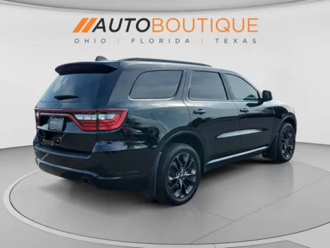 More photos of 2023 Dodge Durango SXT at Auto Boutique Ohio, OH
