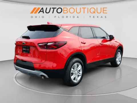 More photos of 2021 Chevrolet Blazer LT at Auto Boutique Ohio, OH