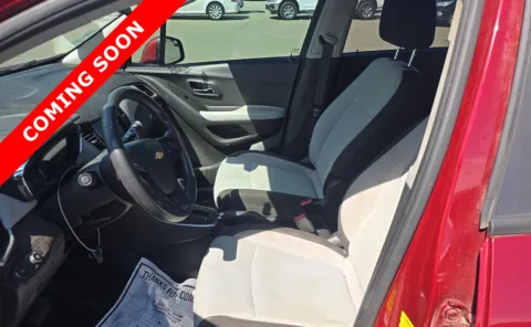 More photos of 2021 Chevrolet Trax LS at Auto Boutique Ohio, OH