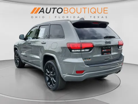 Another view of 2019 Jeep Grand Cherokee Altitude for sale in Columbus, OH at Auto Boutique Ohio