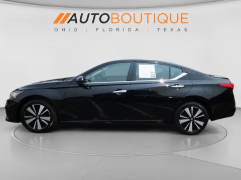 Photos of 2020 Nissan Altima 2.5 SL for sale in Columbus, OH at Auto Boutique Ohio