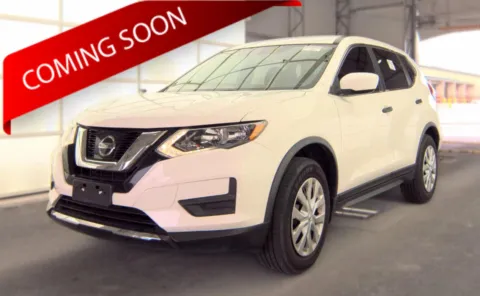 White 2017 Nissan Rogue S for sale in Columbus, OH