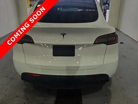 More photos of 2023 Tesla Model Y at Auto Boutique Ohio, OH
