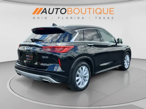 More photos of 2019 INFINITI QX50 ESSENTIAL at Auto Boutique Ohio, OH