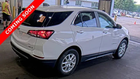 More photos of 2022 Chevrolet Equinox LT at Auto Boutique Ohio, OH