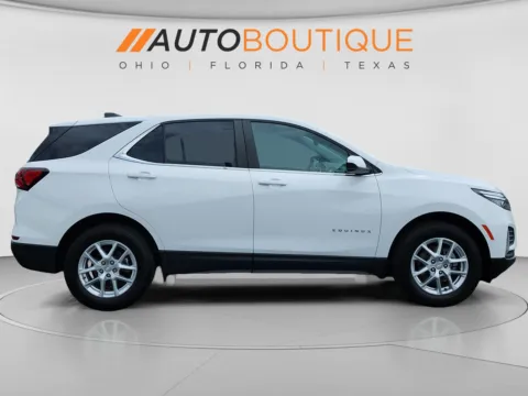 More photos of 2022 Chevrolet Equinox LT at Auto Boutique Ohio, OH