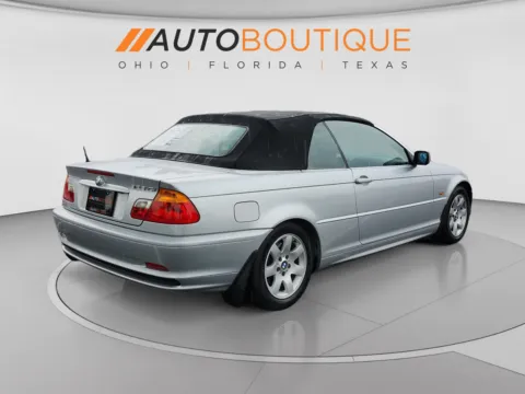 More photos of 2000 BMW 3 Series 323Ci at Auto Boutique Ohio, OH