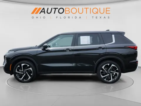 Photos of 2023 Mitsubishi Outlander SE for sale in Columbus, OH at Auto Boutique Ohio