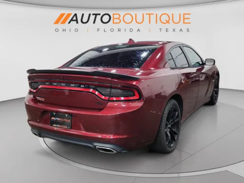 More photos of 2018 Dodge Charger R/T at Auto Boutique Ohio, OH