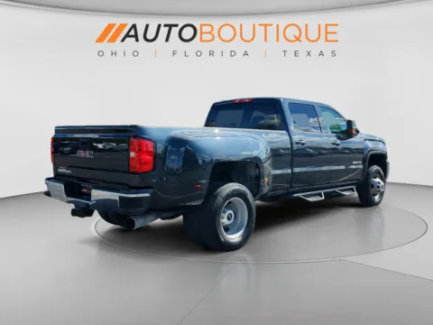 More photos of 2018 GMC Sierra 3500HD at Auto Boutique Ohio, OH