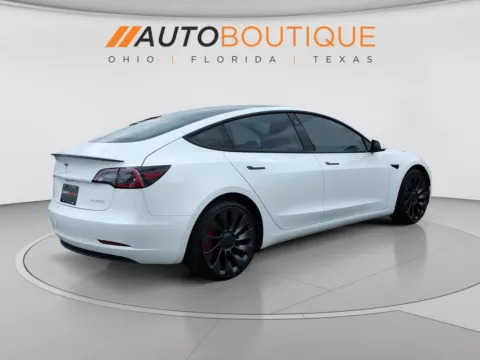 More photos of 2022 Tesla Model 3 Performance at Auto Boutique Ohio, OH