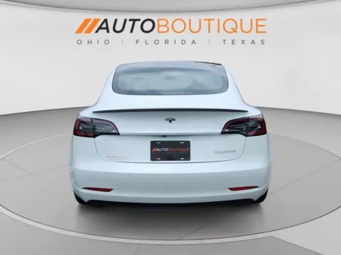 More photos of 2022 Tesla Model 3 Performance at Auto Boutique Ohio, OH