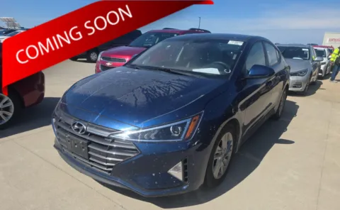 Blue 2020 Hyundai Elantra SEL for sale in Columbus, OH