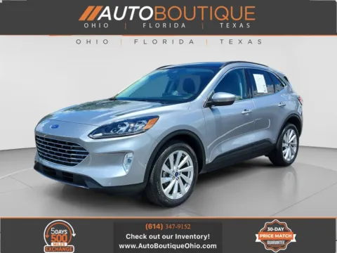 Black 2022 Ford Escape Titanium for sale in Columbus, OH
