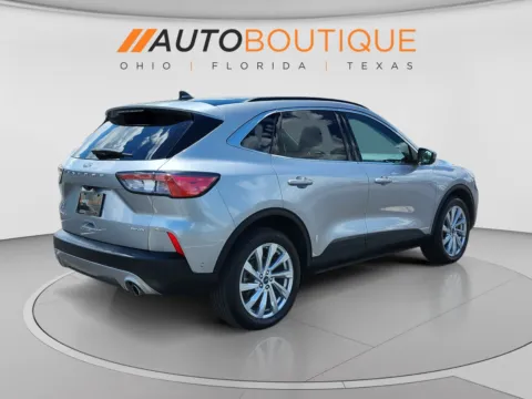 More photos of 2022 Ford Escape Titanium at Auto Boutique Ohio, OH