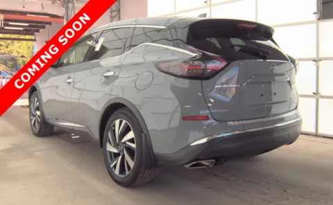 More photos of 2023 Nissan Murano SL at Auto Boutique Ohio, OH