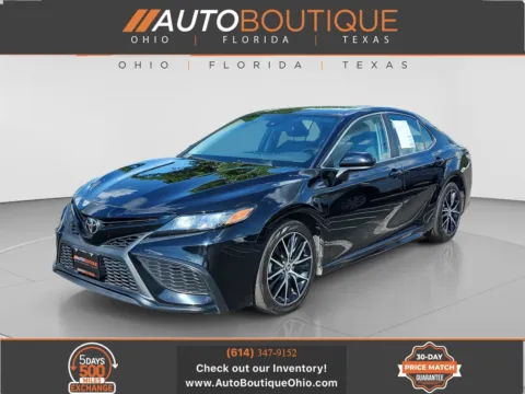 Black 2021 Toyota Camry SE for sale in Columbus, OH
