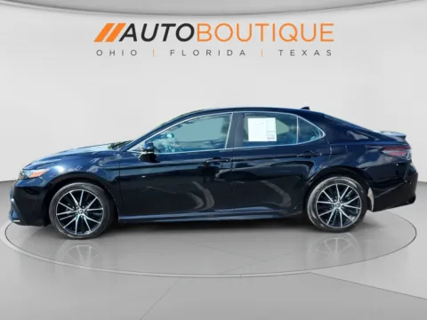 Photos of 2021 Toyota Camry SE for sale in Columbus, OH at Auto Boutique Ohio
