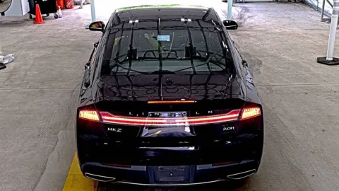 More photos of 2019 Lincoln MKZ Hybrid Reserve I at Auto Boutique Ohio, OH