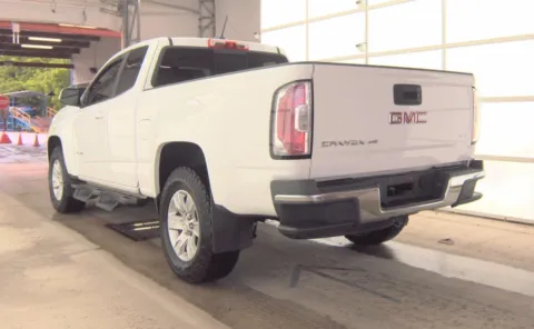 Another view of 2018 GMC Canyon 2WD SLE for sale in Columbus, OH at Auto Boutique Ohio