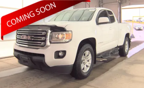 White 2018 GMC Canyon 2WD SLE for sale in Columbus, OH