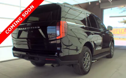 More photos of 2025 Ford Expedition Active at Auto Boutique Ohio, OH