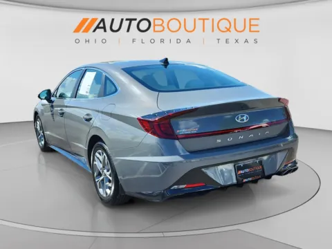 Another view of 2022 Hyundai Sonata SEL for sale in Columbus, OH at Auto Boutique Ohio