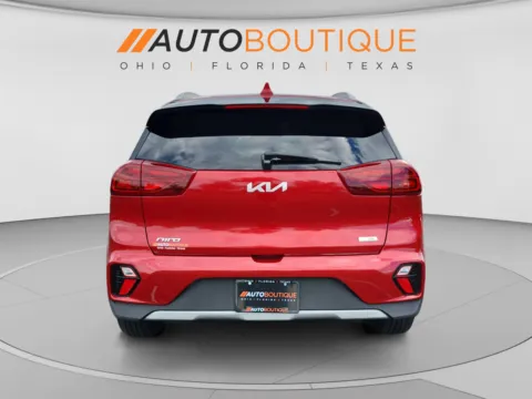 More photos of 2022 Kia Niro Plug-In Hybrid EX at Auto Boutique Ohio, OH