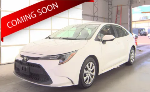 White 2020 Toyota Corolla LE for sale in Columbus, OH