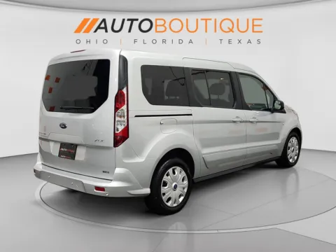 More photos of 2022 Ford Transit Connect Wagon XLT at Auto Boutique Ohio, OH