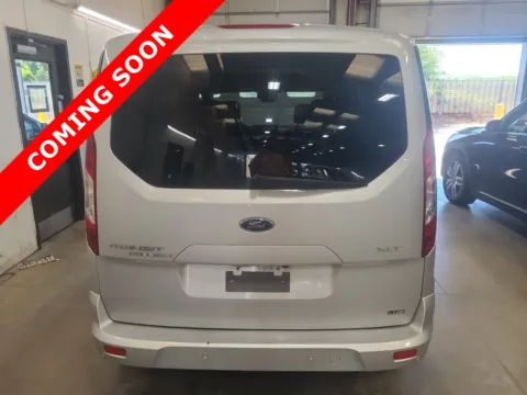 More photos of 2022 Ford Transit Connect Wagon XLT at Auto Boutique Ohio, OH