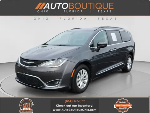 Gray 2017 Chrysler Pacifica Touring-L for sale in Columbus, OH