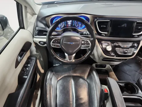 Photos of 2017 Chrysler Pacifica Touring-L for sale in Columbus, OH at Auto Boutique Ohio