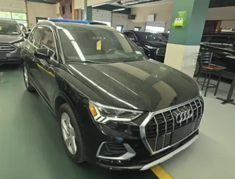 Another view of 2019 Audi Q3 Premium Plus for sale in Columbus, OH at Auto Boutique Ohio