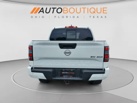 More photos of 2022 Nissan Frontier SV at Auto Boutique Ohio, OH