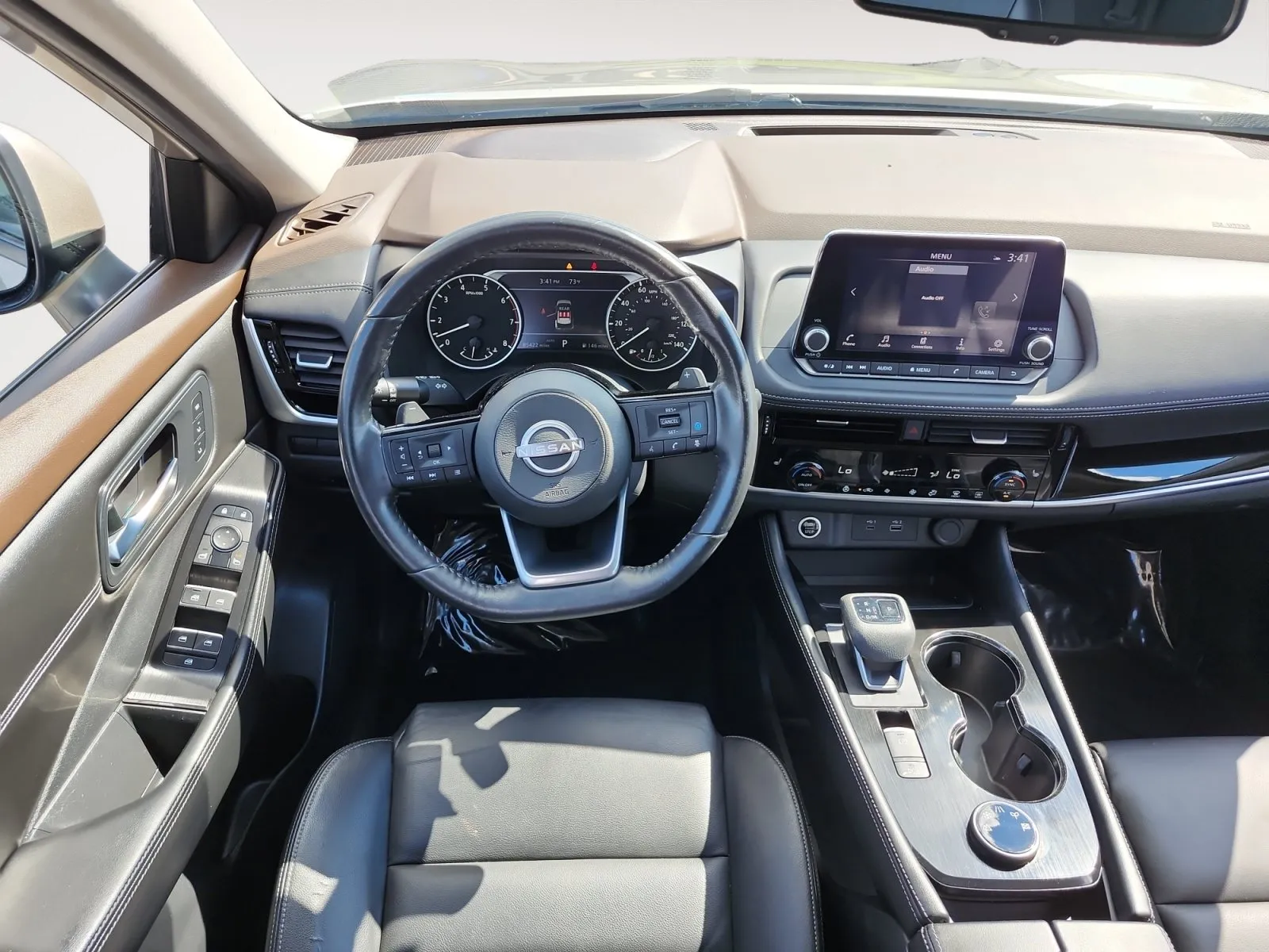 Nissan Rogue photo 10