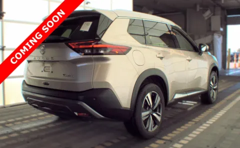 More photos of 2023 Nissan Rogue SL at Auto Boutique Ohio, OH