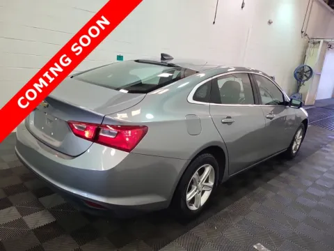 More photos of 2023 Chevrolet Malibu LS at Auto Boutique Ohio, OH