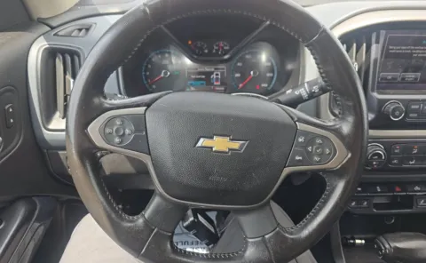 More photos of 2016 Chevrolet Colorado 2WD Z71 at Auto Boutique Ohio, OH