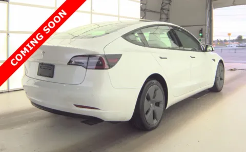 More photos of 2022 Tesla Model 3 at Auto Boutique Ohio, OH